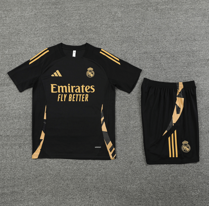 conjunto-treino-real-madrid-preta-2024-25-bermuda-camisa (1) Conjunto Real Madrid Treino Bermuda e Camisa Preta 2024/25