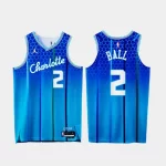 regata-nba-jordan-brand-authentic-75-aniversario-hornets-21-22-ball-2-1024-1024