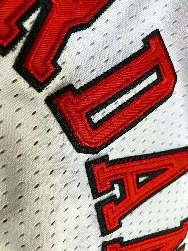 regata-nba-mitchell-ness-chicago-bulls-1994-95-branca-jordan-45-640-1 Regata NBA Mitchell & Ness Chicago Bulls 1994-95 Branca Jordan #45