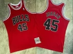 regata-nba-mitchell-ness-chicago-bulls-1994-95-vermelha-jordan-45-640