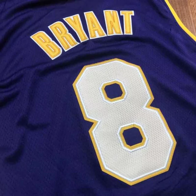 regata-nba-mitchell-ness-los-angeles-lakers-2000-roxo-bryant-24-640- Regata NBA Mitchell & Ness Los Angeles Lakers 2000 Roxo Bryant #24