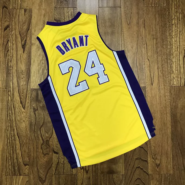 regata-nba-mitchell-ness-los-angeles-lakers-2008-amarela-bryant-24-640- Regata NBA Mitchell & Ness Los Angeles Lakers 2008 Amarela Bryant #24