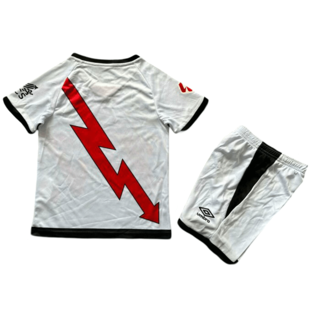 Kit Infantil Rayo Vallecano Home Branca I 2024/25 Unissex Kit Infantil Rayo Vallecano Home Branca I 2024/25 Unissex