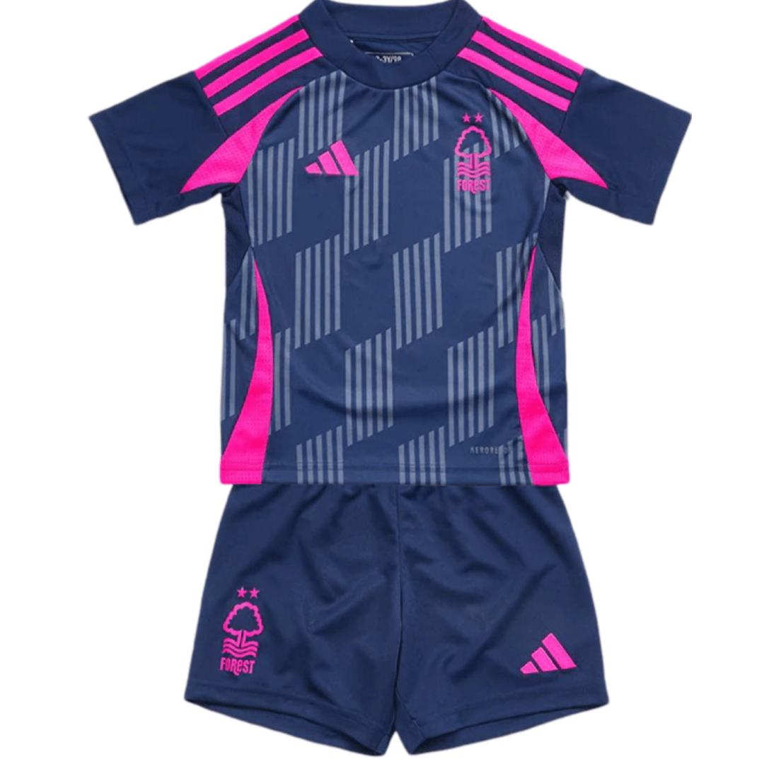 Kit Infantil Nottingham Forest Azul Escura Away II 2024/25 Unissex Kit Infantil Nottingham Forest Azul Escura Away II 2024/25 Unissex