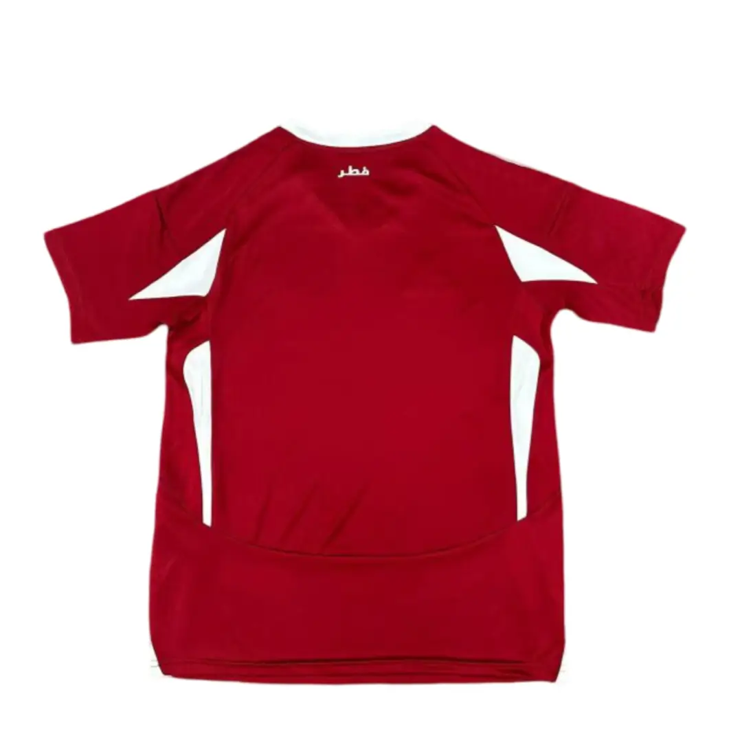 camisa-titular-selecao-do-qatar-vermelha-i-2024-25-masculina- Camisa da Seleção do Qatar Vermelha I Home 2024/25 Masculina