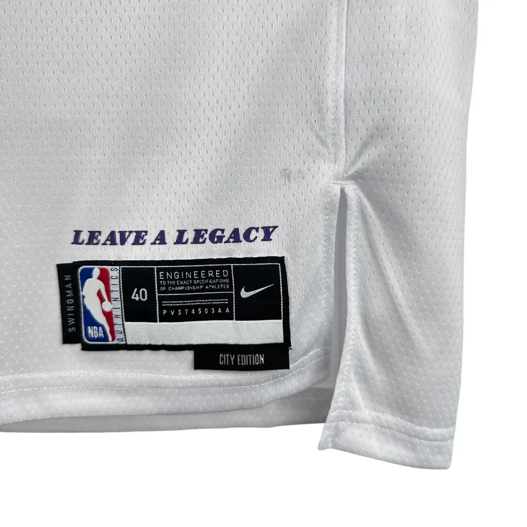 regata-nba-city-swingman-los-angeles-lakers-branca-22-23-james-jr-9-2 Regata NBA City Swingman Los Angeles Lakers Branca 22-23 James Jr. #9