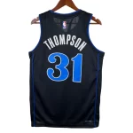 regata-nba-swingman-city-dallas-mavericks-azul-escuro-thompson31