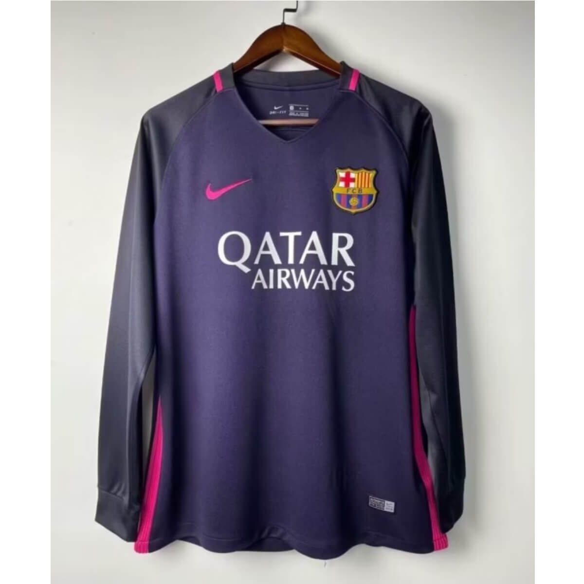camisa-barcelona-roxo-2016-away-ii-manga-longa- Camisa Barcelona Roxo Away 2016/17 Manga Longa