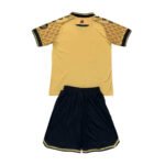 kit-infantil-wrexham-dourada-third-2024-25-unissex