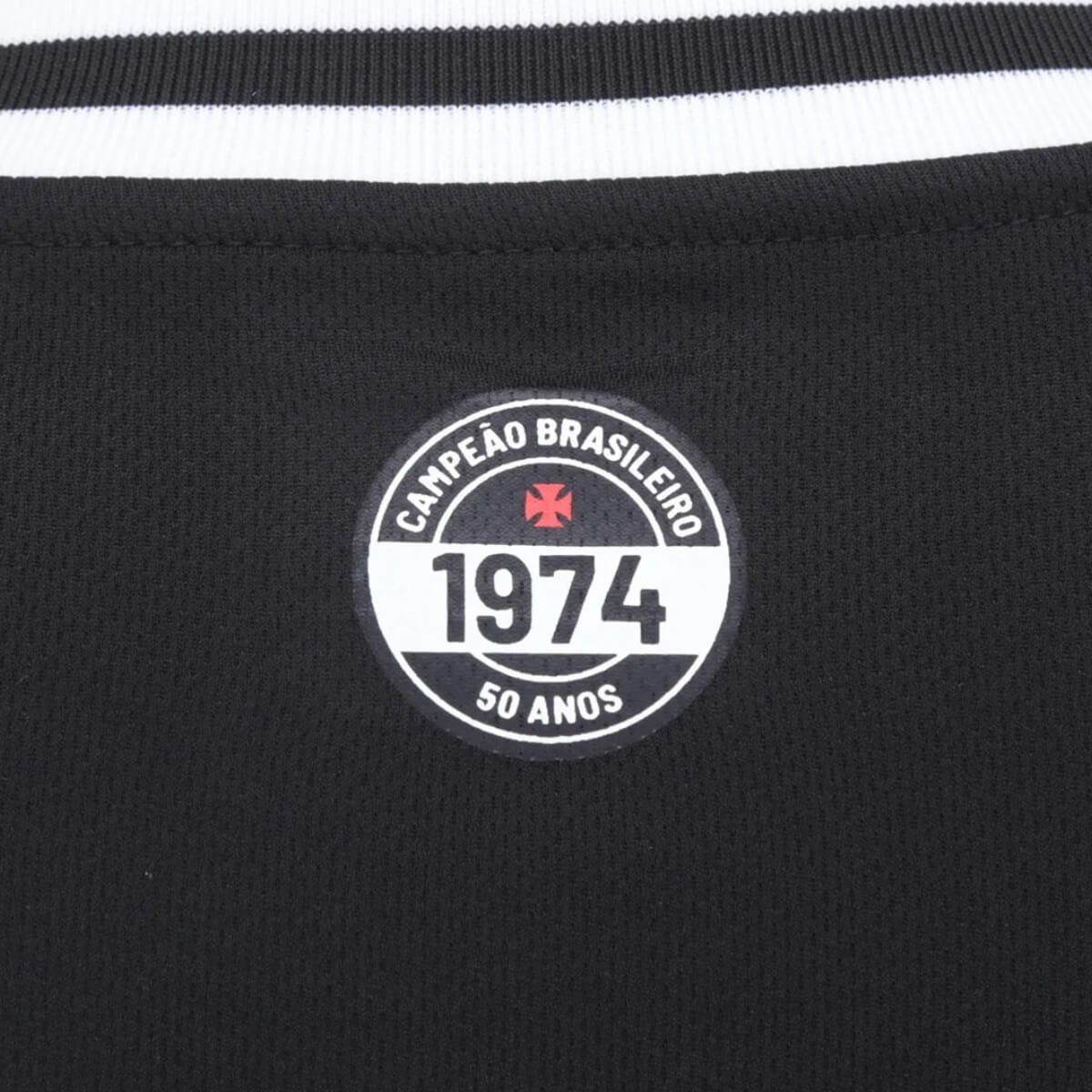 camisa-vasco-da-gama-1974-brasileiro-preta-2024-25-masculina-2 Camisa Vasco 1974 Brasileiro Preta2024/25 Masculina