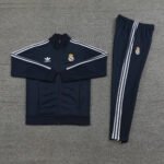 Conjunto Jaqueta e Calça Real Madrid Azul Escuro Treino 2024/25