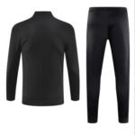 Conjunto Jaqueta e Calça Man Utd Preto Treino 2023/24