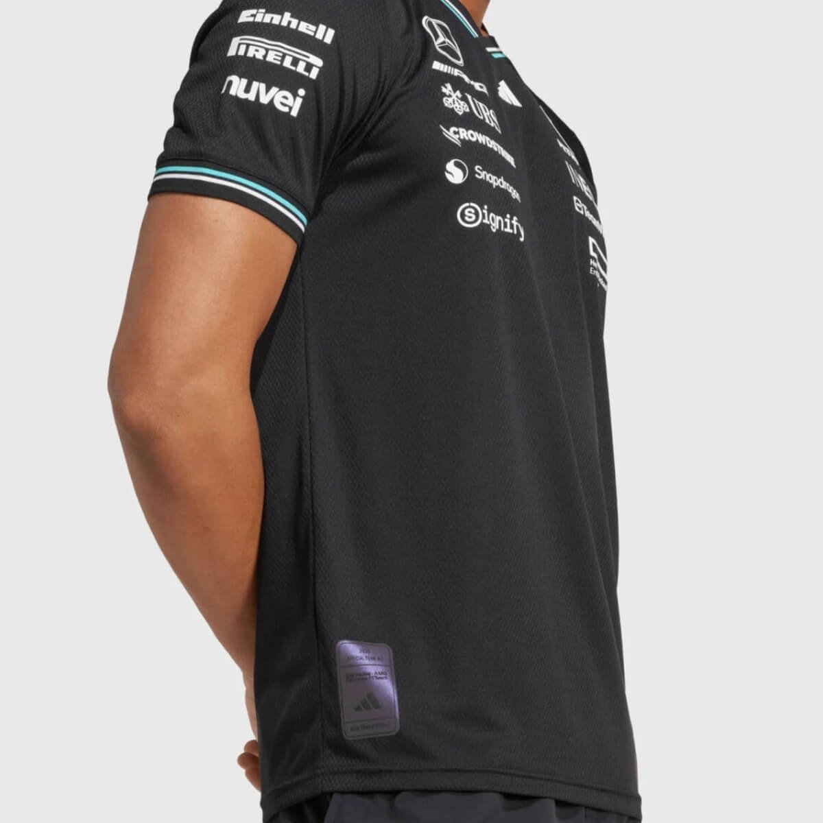 camisa-mercedes-benz-preta-f1-2025-26-masculina-adidas-1 Camisa Mercedes Benz Preta F1 2025/26 Adidas Masculina