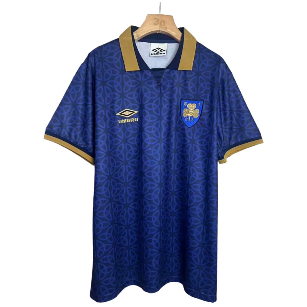 camisa-st-patricks-day-azul-polo-2025-26-masculina (1) Camisa ST Patricks Day Azul Polo 2025/26 Masculina 2025