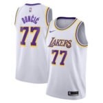 regata-nba-luka-doncic-lakers-association-branca-2025-26