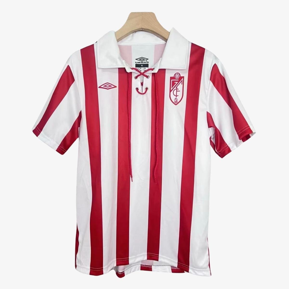 camisa-granada-cf-branca-vermelha-retro-masculina Camisa Granada CF Branca/Vermelha Retrô Masculina