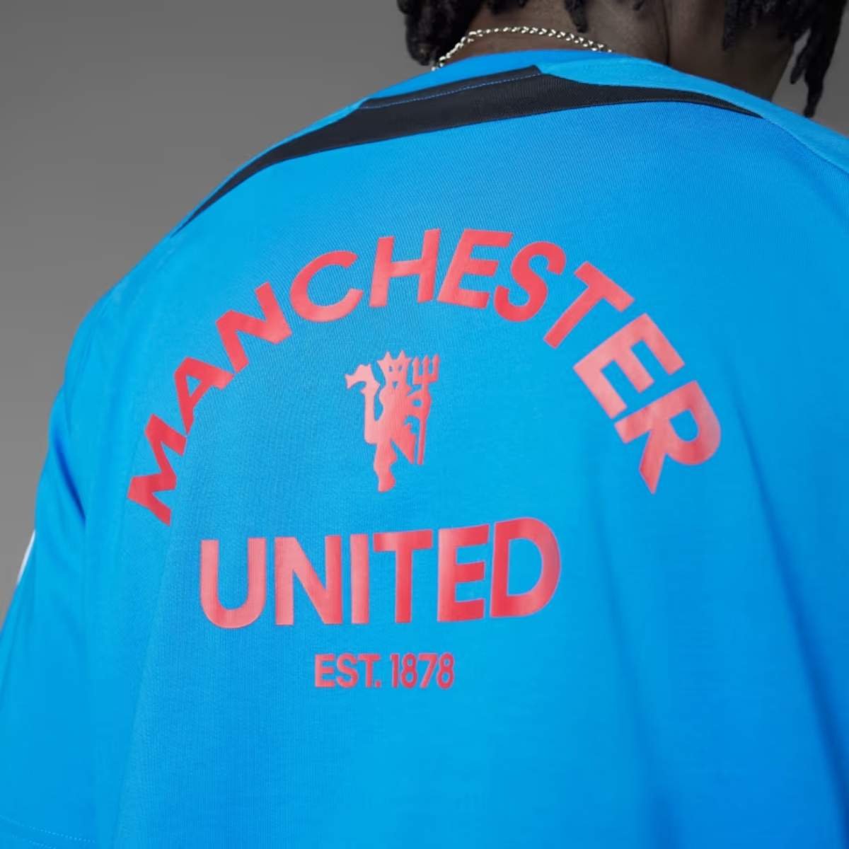 camiseta-manchester-united-ubp-azul-2025-26-adidas-originals-masculina (1) Camisa Manchester United UBP Azul 2025/26 Originals Masculina