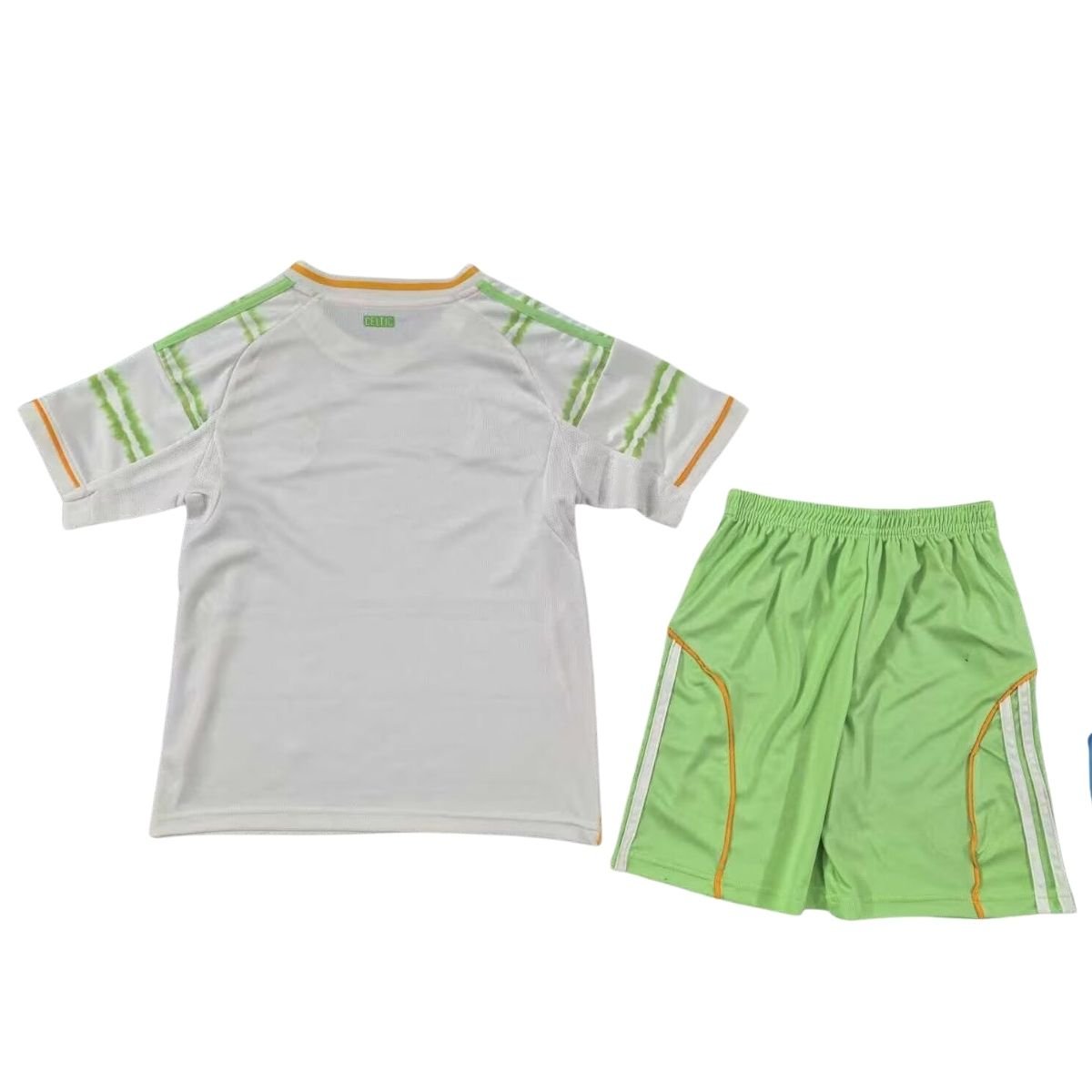 Kit-infantil-Cletic-FC-Verde-2025-26-THIRD-Unissex (1) Kit Infantil Celtic FC Branco/Verde 2025/26 Third Unissex