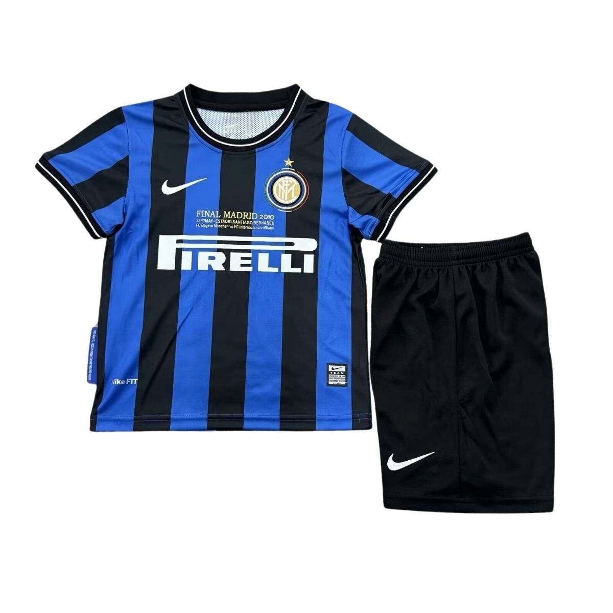 Kit-infantil-Inter-Milan-Azul-e-Preto-2009-2010-Final-Home-Unissex Kit Infantil Inter de Milão Azul 2009/10 Home Final Unissex