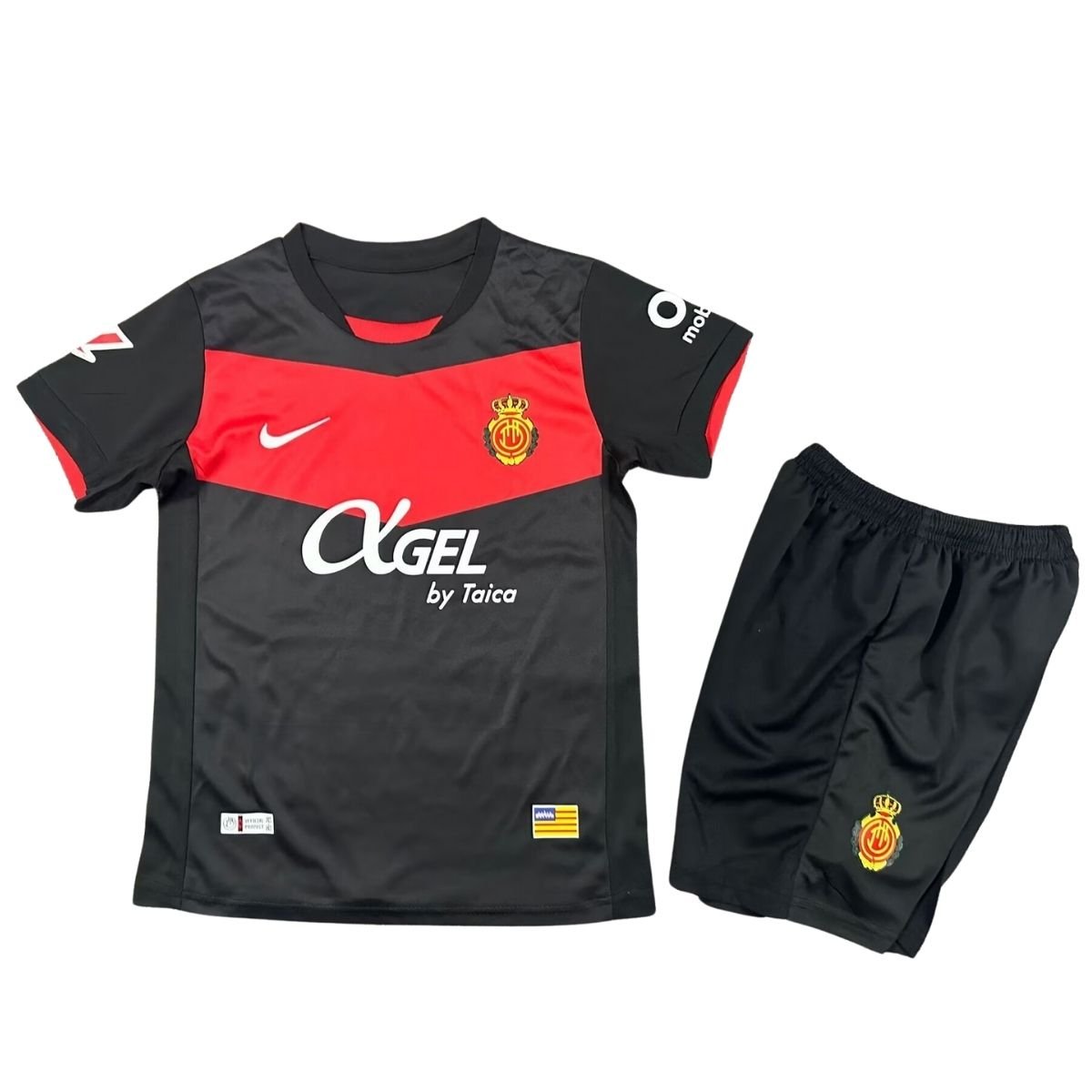 Kit-infantil-Mallorca-Preto-e-Vermelho-25-26-Away-Unissex (1) Kit Infantil Mallorca Preto 2025/26 Third Unissex