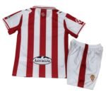 Kit-infantil-Sporting-de-Gijón-Vermelho-e-Branco-2025-26-Home-Unissex (1)