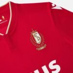 camisa-standard-liege-vermelho-2025-26-home-i-masculina