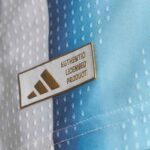 camisa-selecao-argentina-azul-branca-i-copa-2026-27-home-jogador-JM5897