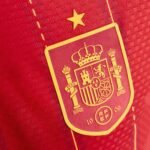 camisa-selecao-espanha-vermelha-i-copa-2026-27-home-jogador-JN4366
