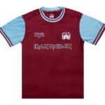 camisa-west-ham-iron-maidem-vermelha-50-anos-2025-26-masculina