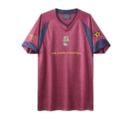 Camisa West Ham Vermelha 2010 Retrô Iron Maiden X Masculina