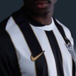 camisa-atletico-mineiro-titular-preta-hulk-7-2026-27-i-masculina