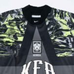 camisa-do-coreai-do-sul-goleiro-copa-preta-2026-27-manga-longa