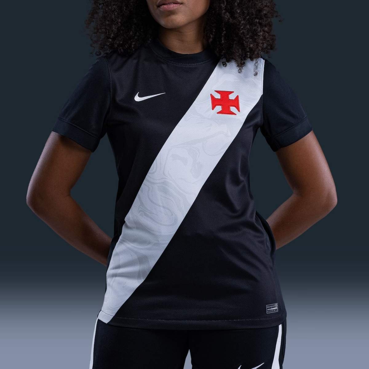 camisa-do-vasco-gama-preta-2026-27-titular-i-feminina-098341 Camisa do Vasco da Gama Preta 2026/27 Titular I Feminina