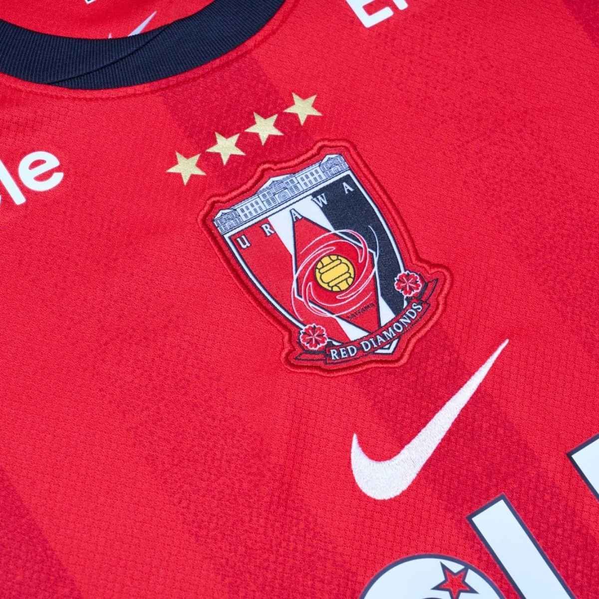 camisa-Urawa-Red-Diamonds Home-1-Vermelha-2026-27-masculina (2) Camisa Urawa Red Diamonds Vermelha 2026/27 Home I Masculina