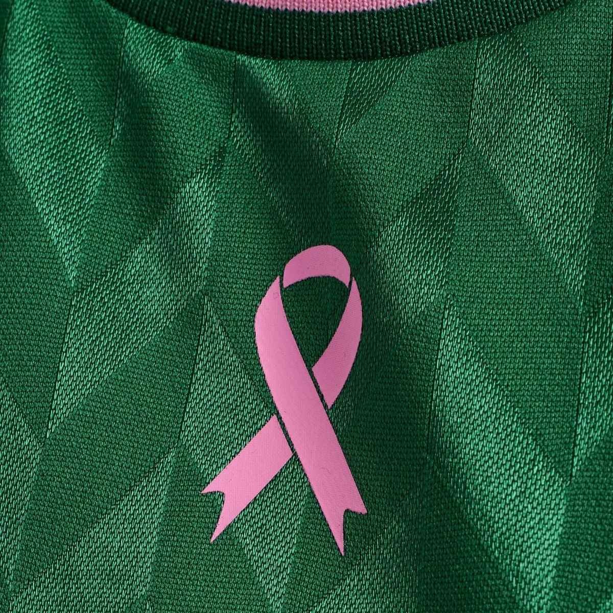 camisa-goleiro-AS-Saint-Étienne-2025-26-verde-outubro-rosa-masculina (3) Camisa Saint Etienne Verde 2025/26 Ourubro Rosa Masculina