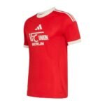 camisa-union-berlin-vermelha-2025-26-especial-60-anos-masculina