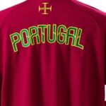 jaqueta-treino-portugal-retro-2006-masculina