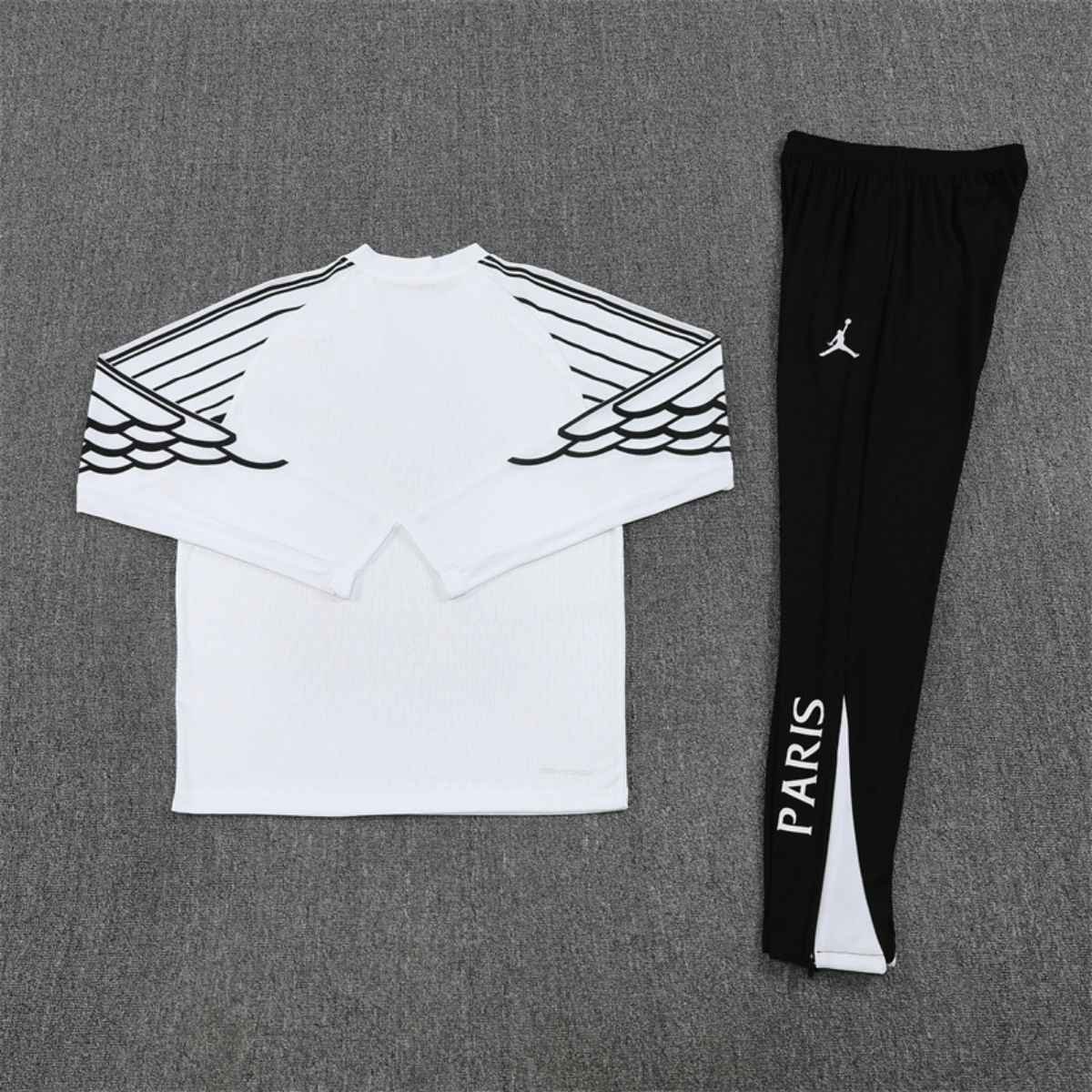 kit-treino-paris-saint-germain-2025-26-branco-preto-masculino (6) Conjunto Treino PSG Calça e Jaqueta Branca Jordan 2025/26 Jogador