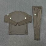 kit-treino-real-madrid-2025-26-cinza-masculino
