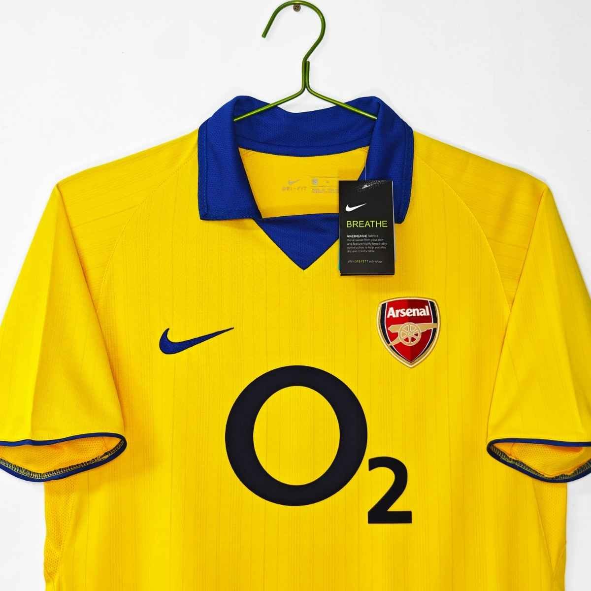 camisa-arsenal-fc-amarela-2003-04-away-ii-o2-masculina (2) Camisa Arsenal FC Amarela 2003/04 Away II O2 Masculina