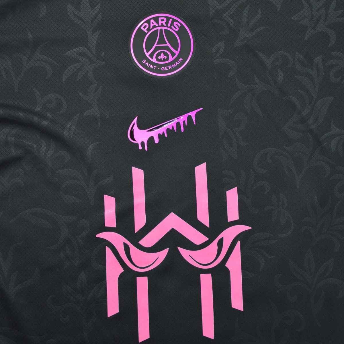 camisa-psg-preta-2026-27-rosa-especial-beni-masculina (4) Camisa PSG Preta/Rosa 2026/27 Especial Beni Masculina