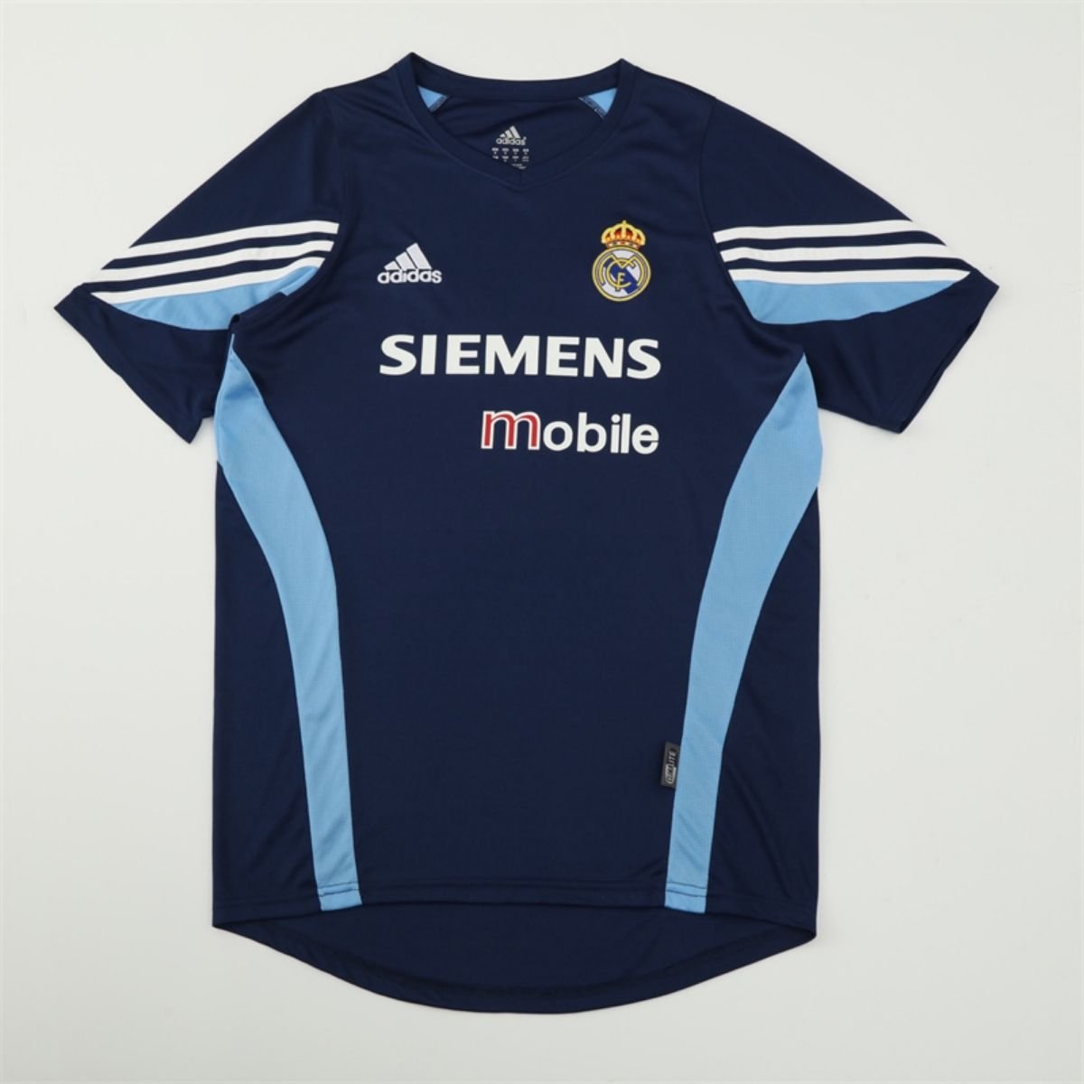 camisa-real-madrid-azul-20033-04-treino-masculina Camisa Real Madrid Azul 2003/04 Treino Siemens Masculina