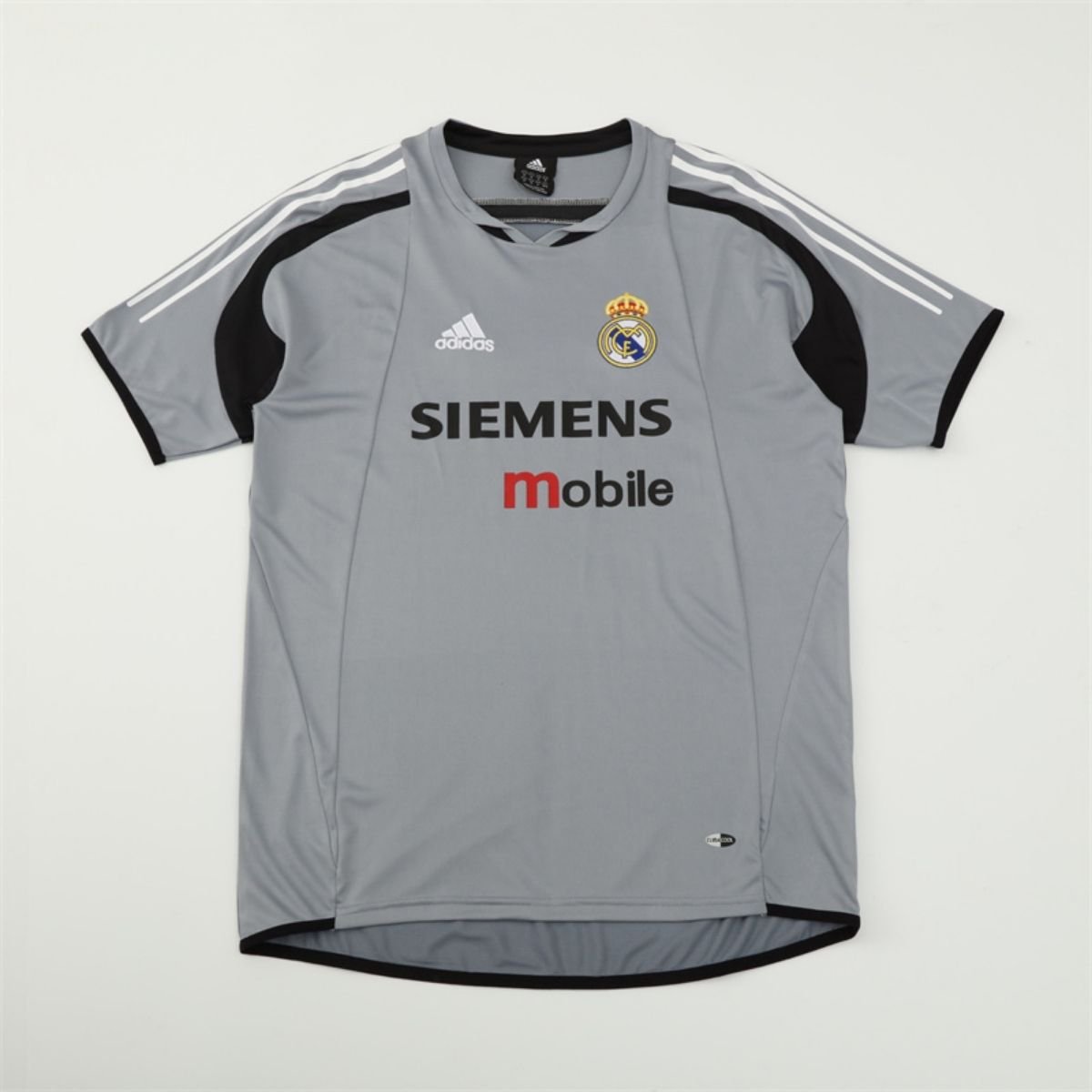 camisa-real-madrid-cinza-2004-05-treino-masculina Camisa Real Madrid Cinza 2004/05 Treino Siemens Masculina