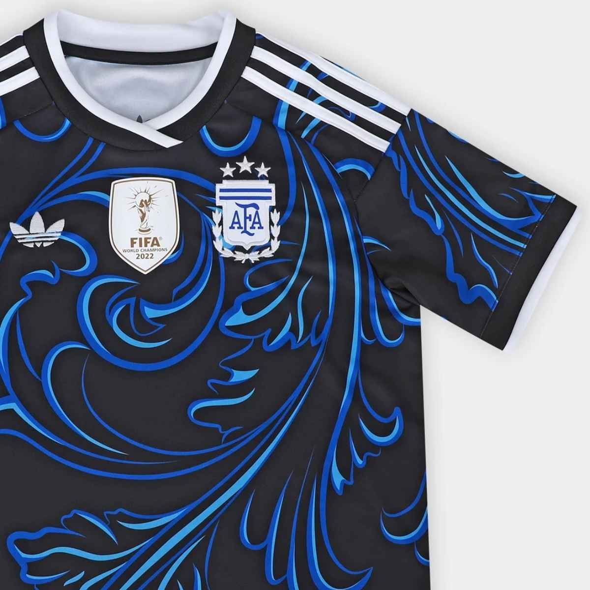 camisa-selecao-argentina-away-2026-sn-tocedor-adidas-originals-feminina-FBA-837P-006 (2) Camisa Argentina Azul Copa 2026/27 Away II Torcedor Feminina