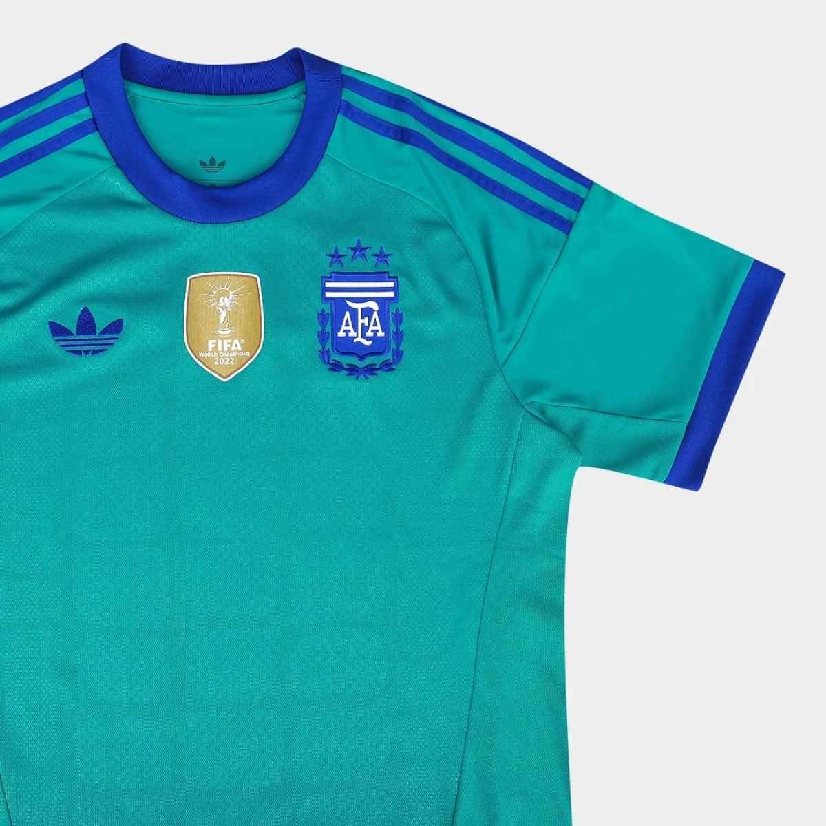 camisa-selecao-goleiro-selecao-argentina-away-2026-sn-torcedor-adidas-originals-masculina-FBA-838I-060 (2) Camisa Argentina Verde Copa 2026/27 Away II Goleiro Masculina