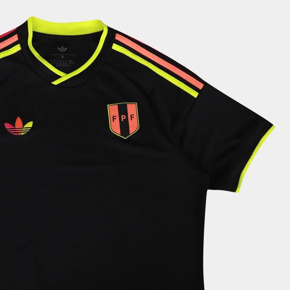 camisa-selecao-peru-away-2026-sn-torcedor-adidas-originals-masculina-FBA-835K-006 (2) Camisa Peru Preta 2026/27 Away II Originals Masculino